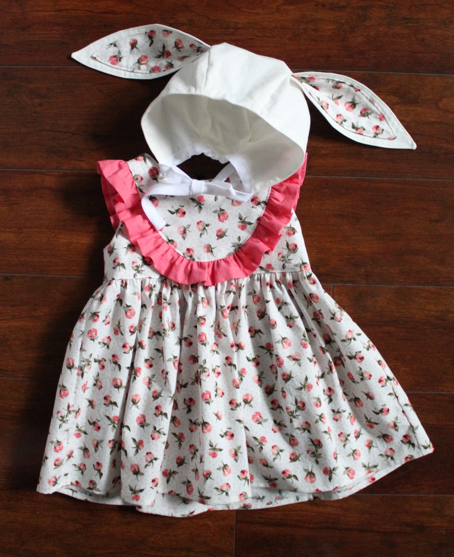 Floral dress and bonnet set